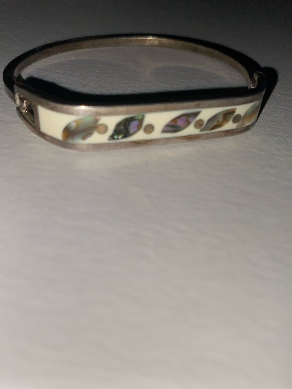 Silver Mexican mother of Perl bracelet